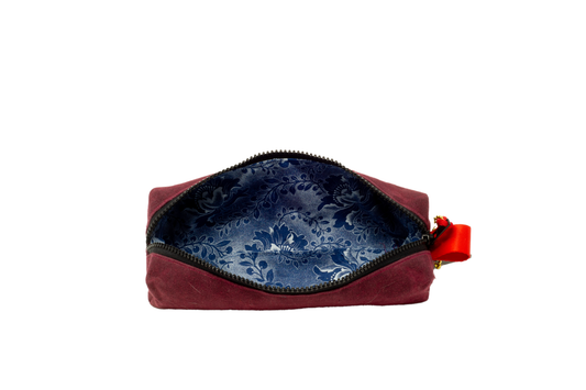 Vino Pencil Case